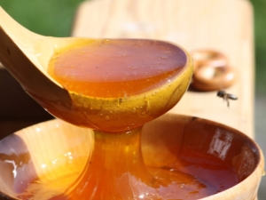  Honig auf nüchternen Magen: Nutzen, Schaden und Feinheiten der Anwendung