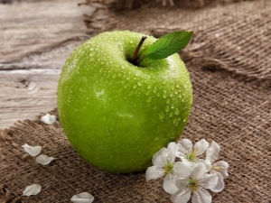 سعرة الأخضر كم التفاح حرارية في السعرات الحرارية