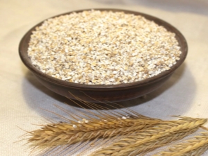 Barley bijirin: dari apa yang dilakukan bijirin dan bagaimana untuk memasak?