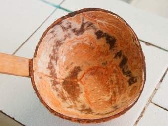  Kokosnötskål