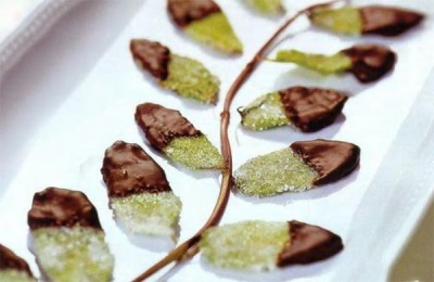  Listy máty v čokoládě
