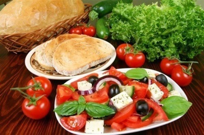  Grčka salata od bosiljka