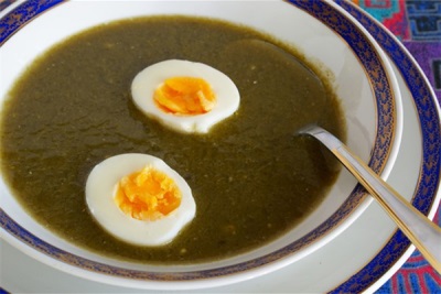  Sup hijau dengan tart