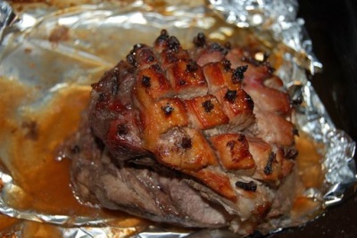  Thịt lợn nướng với đinh hương
